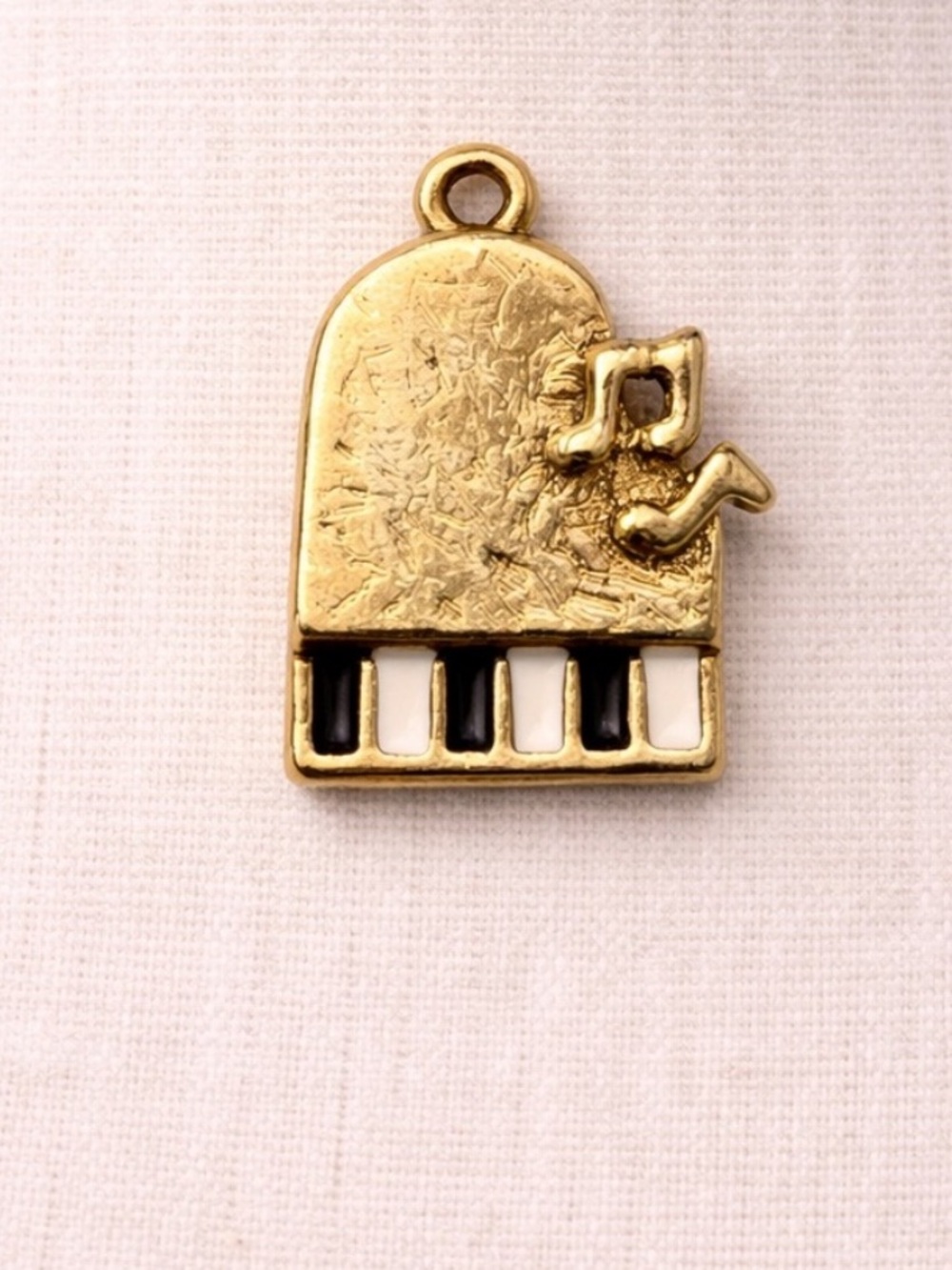 Piano pendant charm